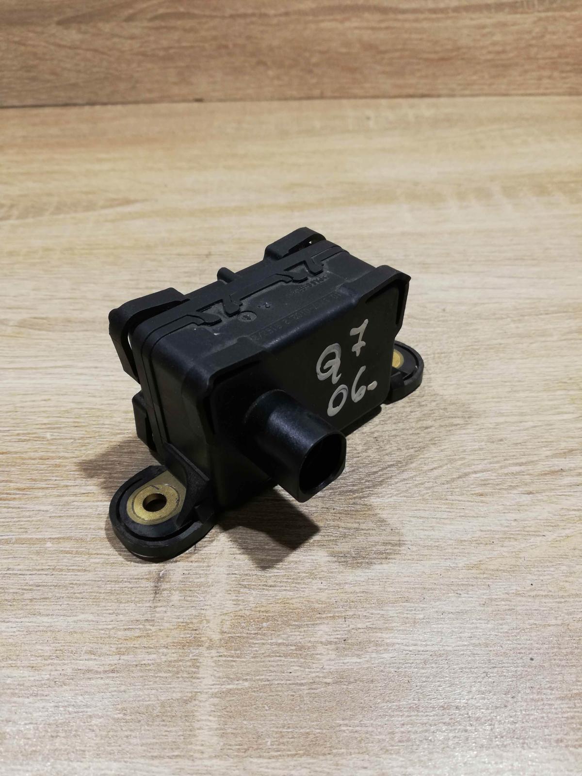 7H0907652A   ESP acceleration yaw rate sensor Audi Q7 4L