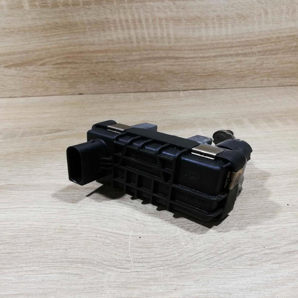 6NW 009 228   Turbine electric control actuator BMW 3 E90 E91