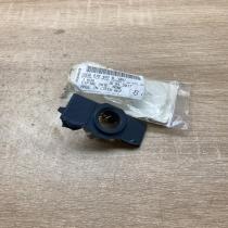 5E0919487B   Front parking sensor holder (PDC) Skoda Octavia Mk3 (5E)