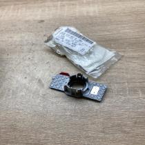 5E0919487B   Front parking sensor holder (PDC) Skoda Octavia Mk3 (5E)