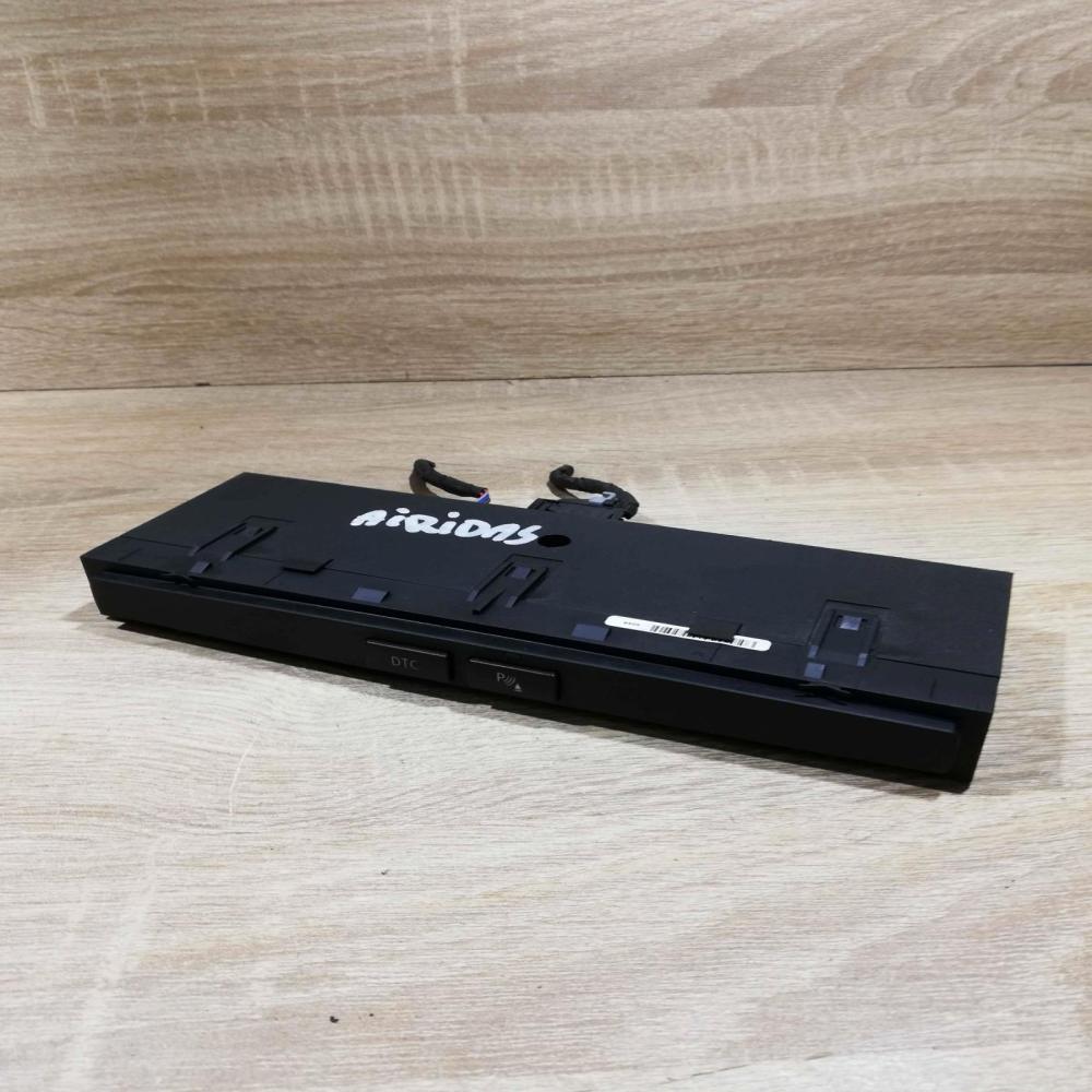 9134025 13580860  Parking (PDC) sensor switch BMW 5 E60 E61