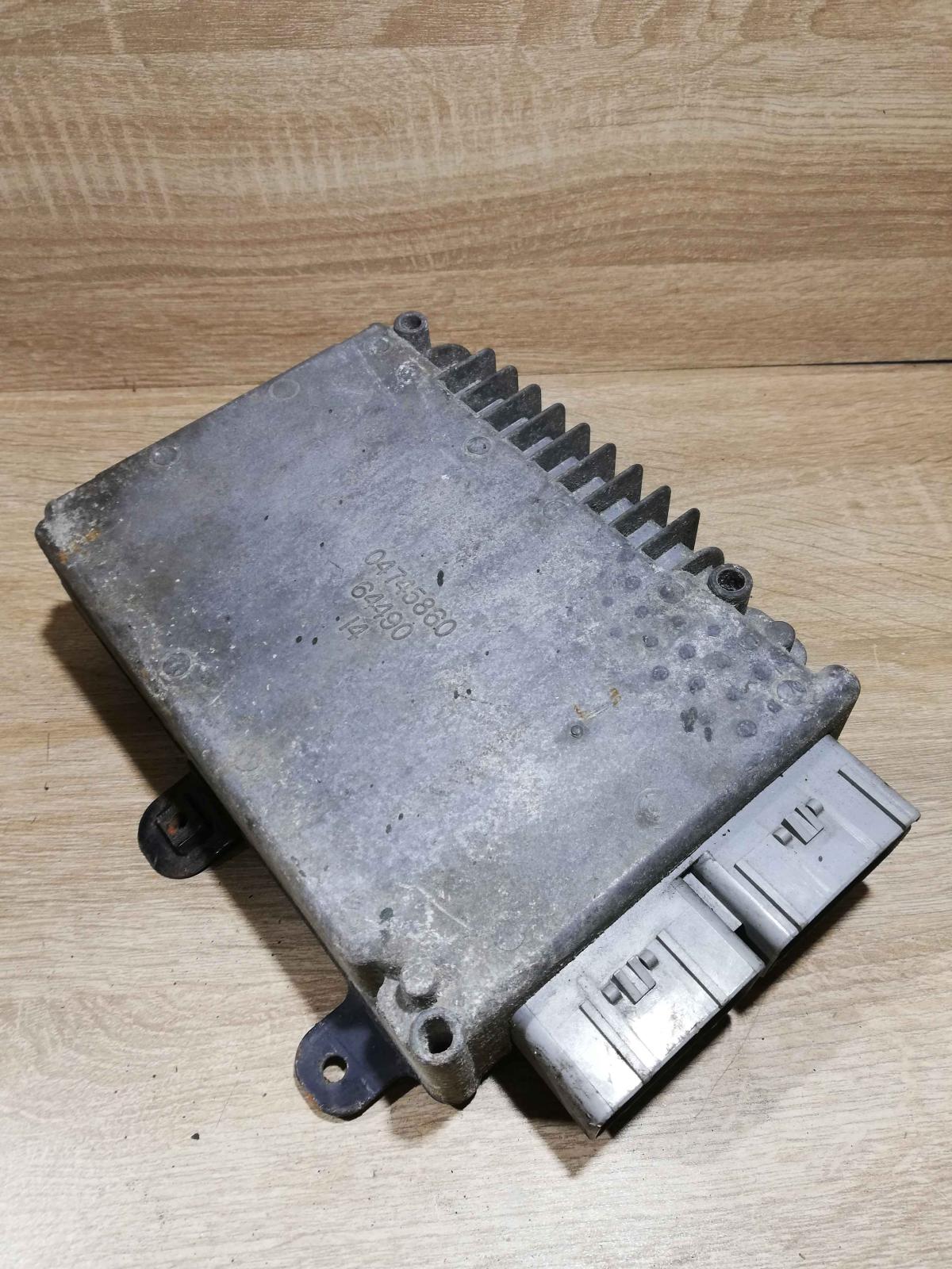 P04748431AF 431AF 903850 Engine control unit/module ECU Chrysler Voyager