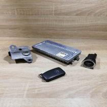 89661 33Q40 275600 2750  Engine ECU kit and lock set Lexus ES 300h