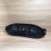 7700410431G 21615858 6B  Speedometer (instrument cluster) Renault Clio III