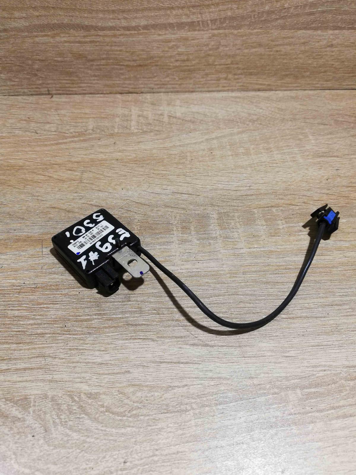 16268419   Aerial antenna amplifier BMW X5 E53