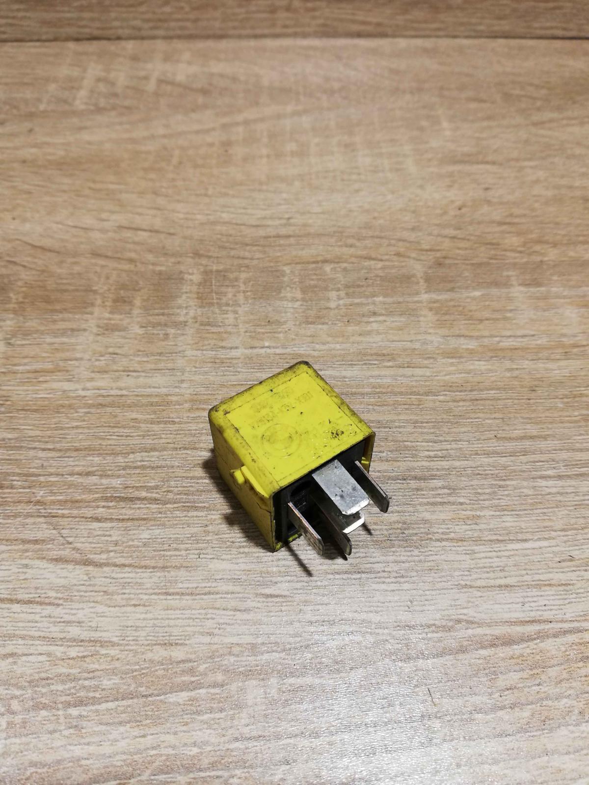 1389105   Other relay BMW 5 E39