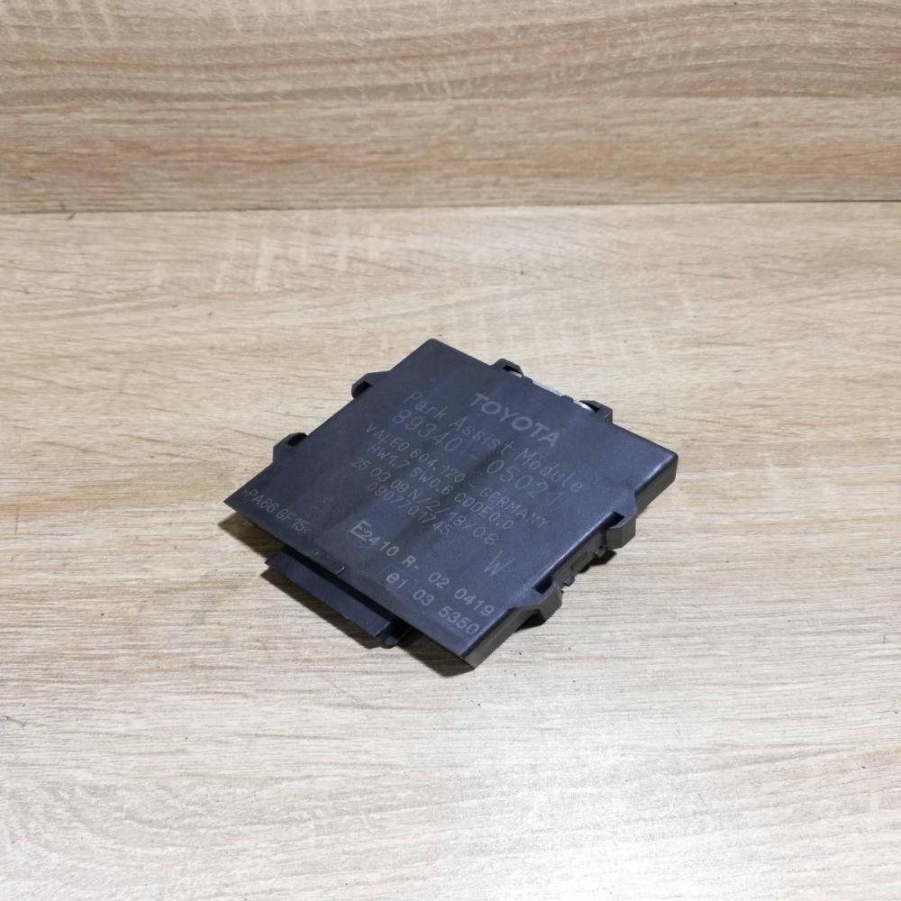 89340 05021   Parking PDC control unit/module Toyota Avensis T270