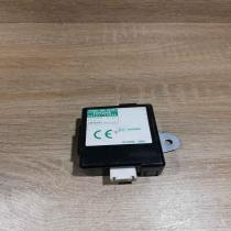 89741 13040   Door control unit/module Toyota Corolla Verso AR10