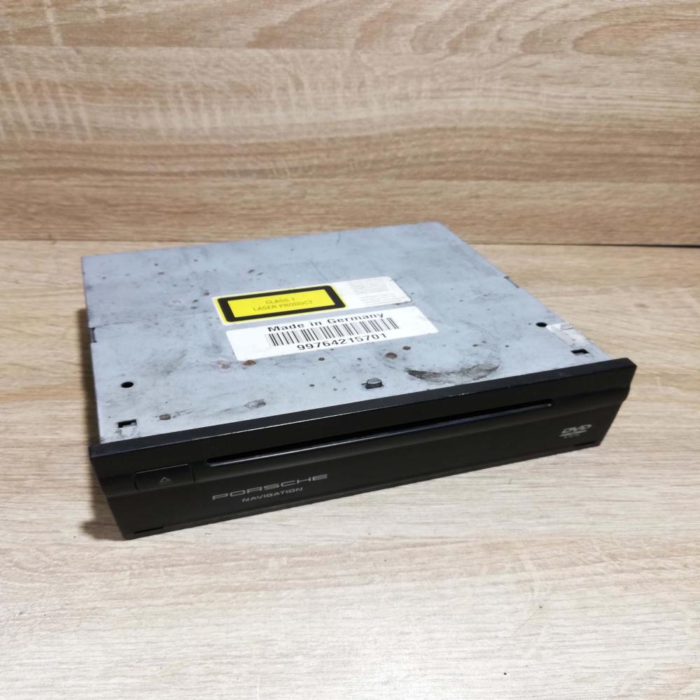 7L5919969E   Navigation unit CD/DVD player Porsche Cayenne (9PA)