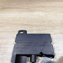 6928461   Aerial antenna amplifier BMW 5 E60 E61