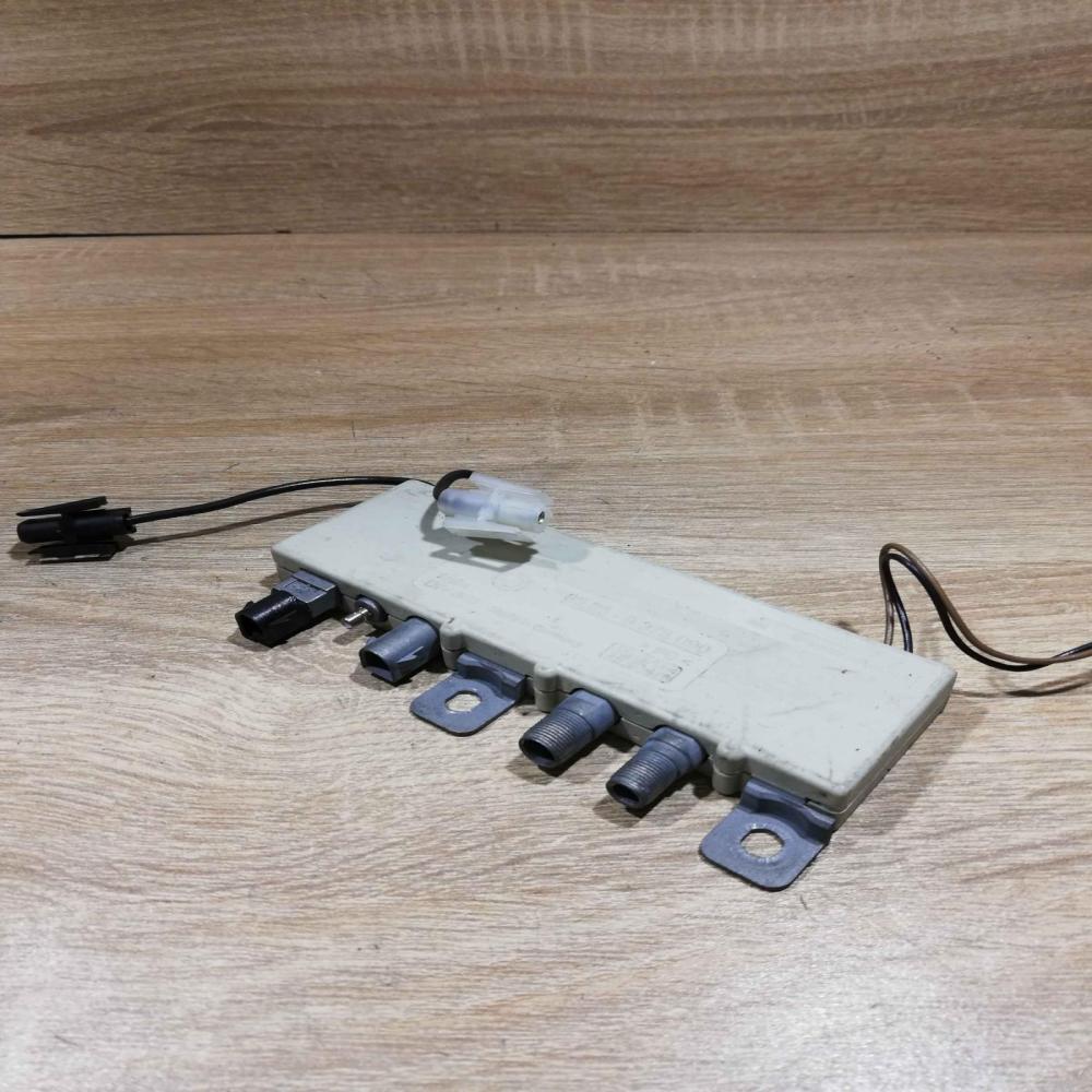 8378090   Aerial antenna amplifier BMW 5 E39