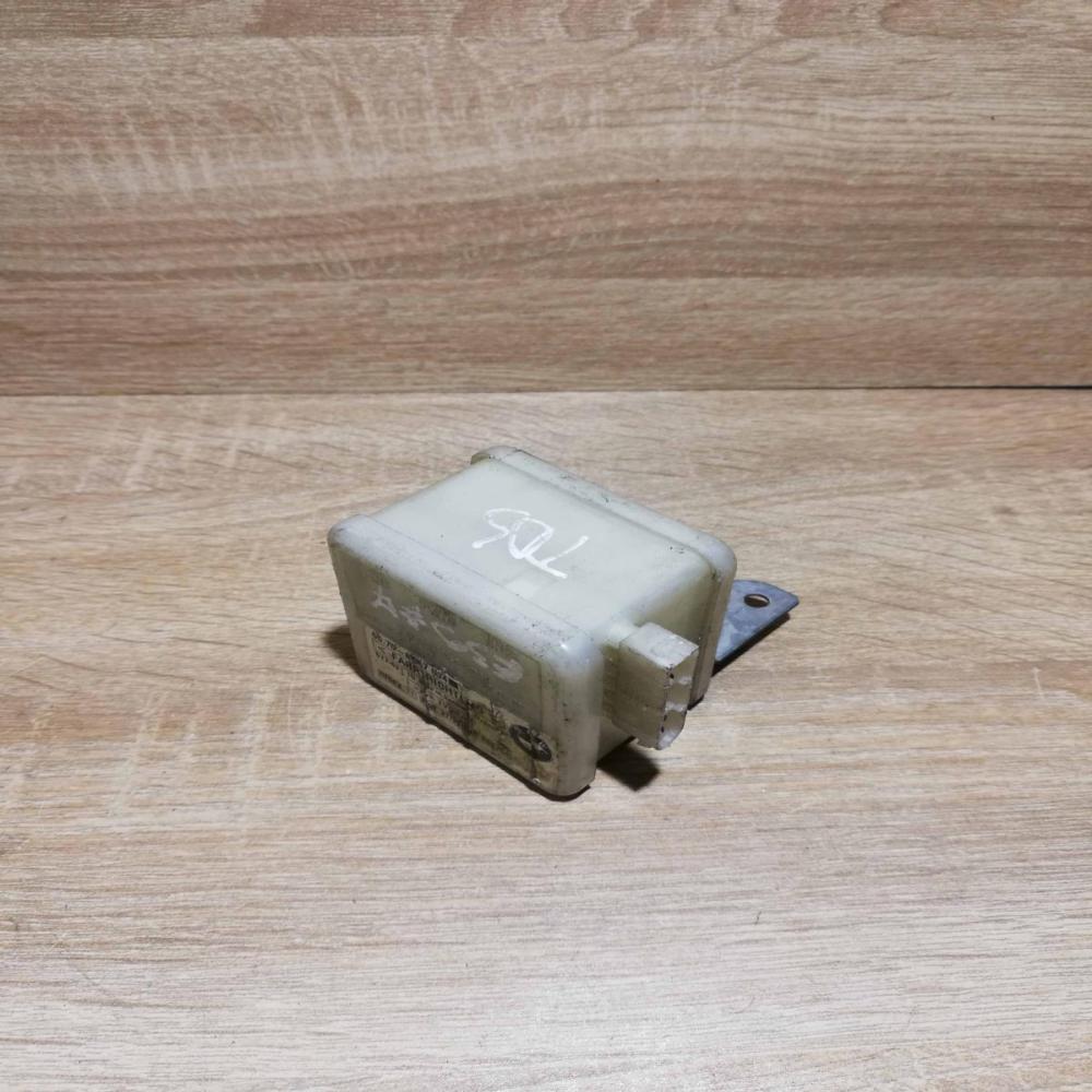 8367604   Alarm movement detector/sensor BMW 5 E39