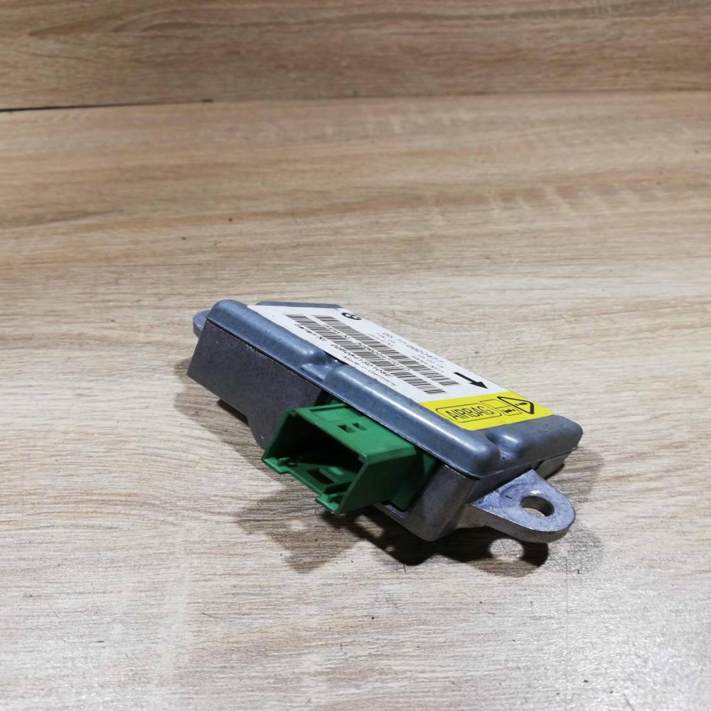 6920477   Airbag control unit/module BMW 7 E65 E66