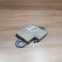 6935024 01 Unt  Aerial antenna amplifier BMW 5 E60 E61