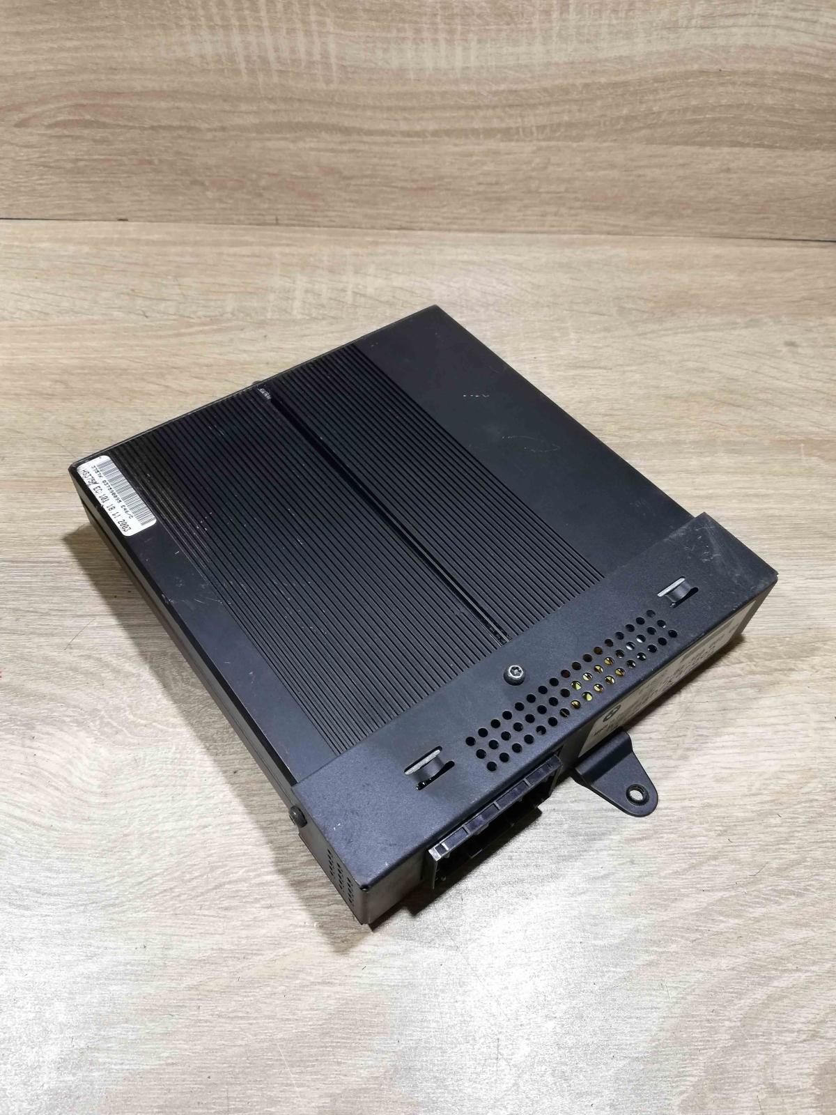 08380068   Sound amplifier BMW 3 E46