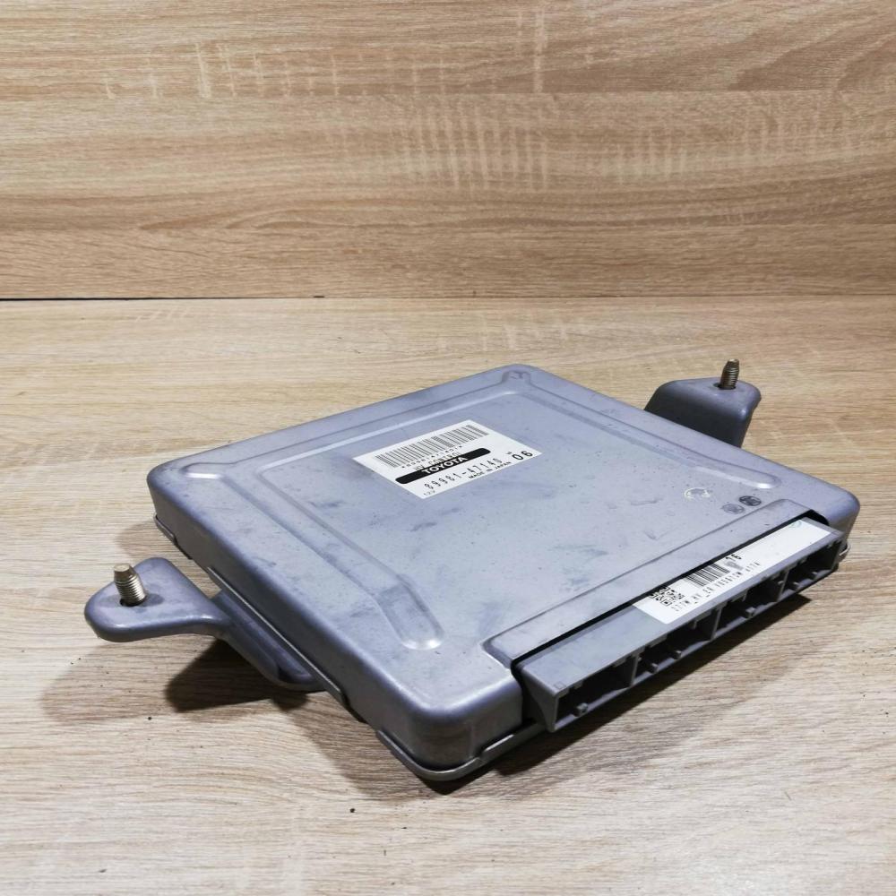 89981 47140   Engine control unit/module ECU Toyota Prius (XW20)