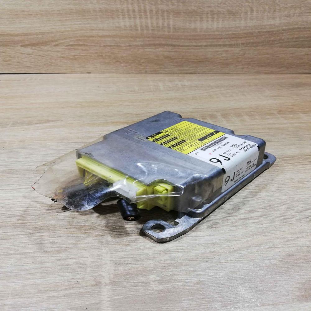 89170 0w290 222814 102  Airbag control unit/module Toyota Auris 150