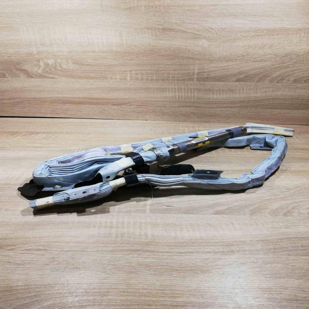 l62d6289035 404343106q43  Side airbag Toyota Corolla Verso AR10