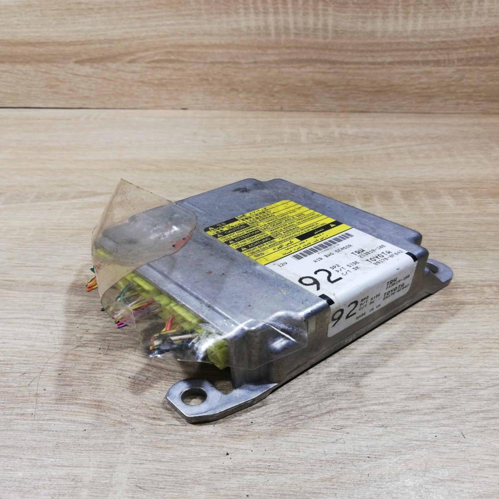 89170 0f042 213819 108  Airbag control unit/module Toyota Corolla Verso AR10