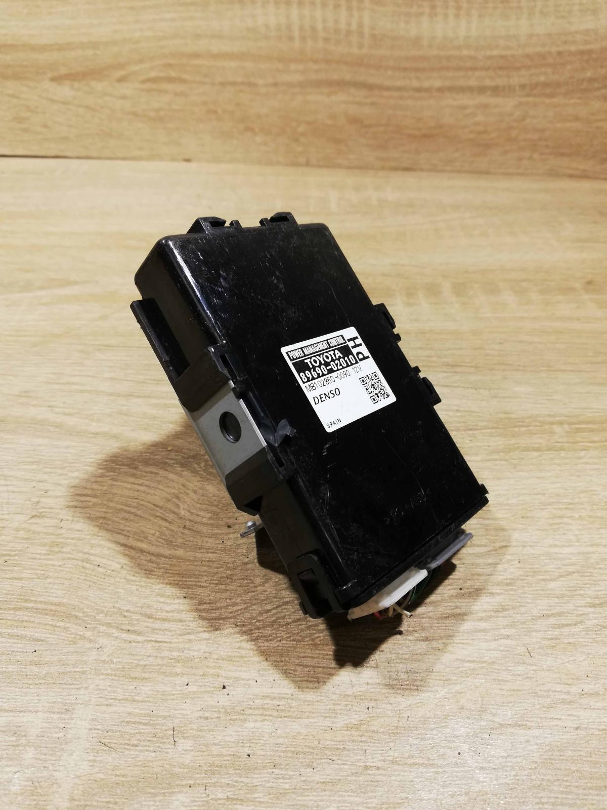 89690 02010 mb102850 0090 power Other control units/modules Toyota Auris 150