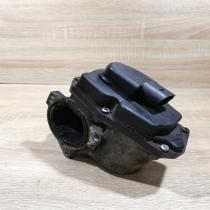 03g131501n 21603535 8  EGR valve Volkswagen Golf V