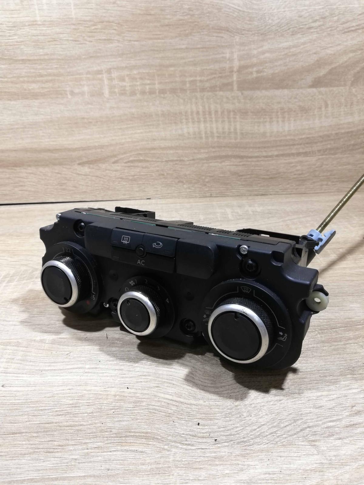 AC   Climate control unit Volkswagen PASSAT B6
