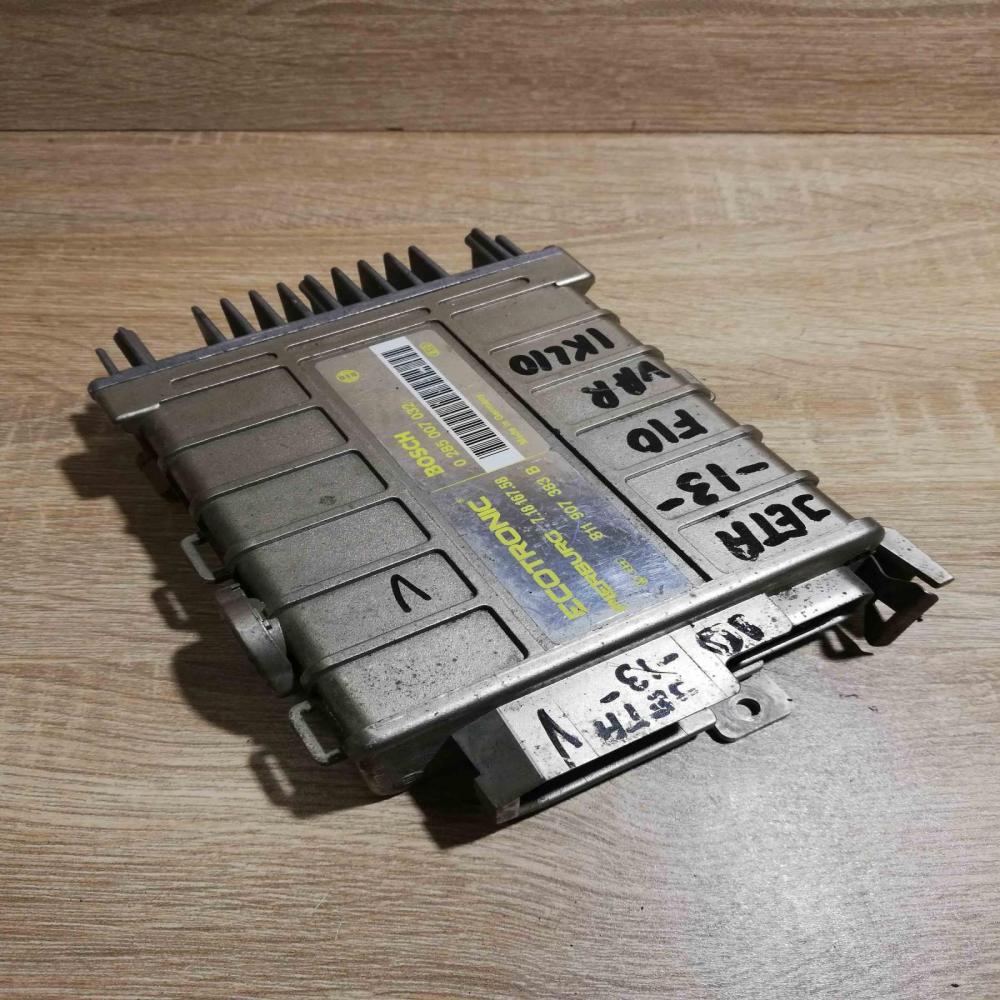 0285007032   Engine control unit/module ECU Volkswagen Golf II