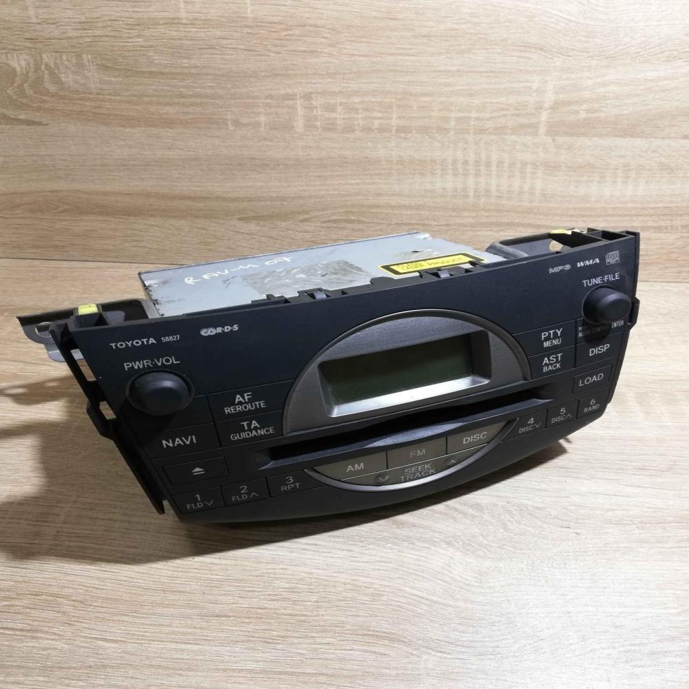 FA032077A   Radio/CD/DVD/GPS head unit Toyota RAV 4 (XA30)