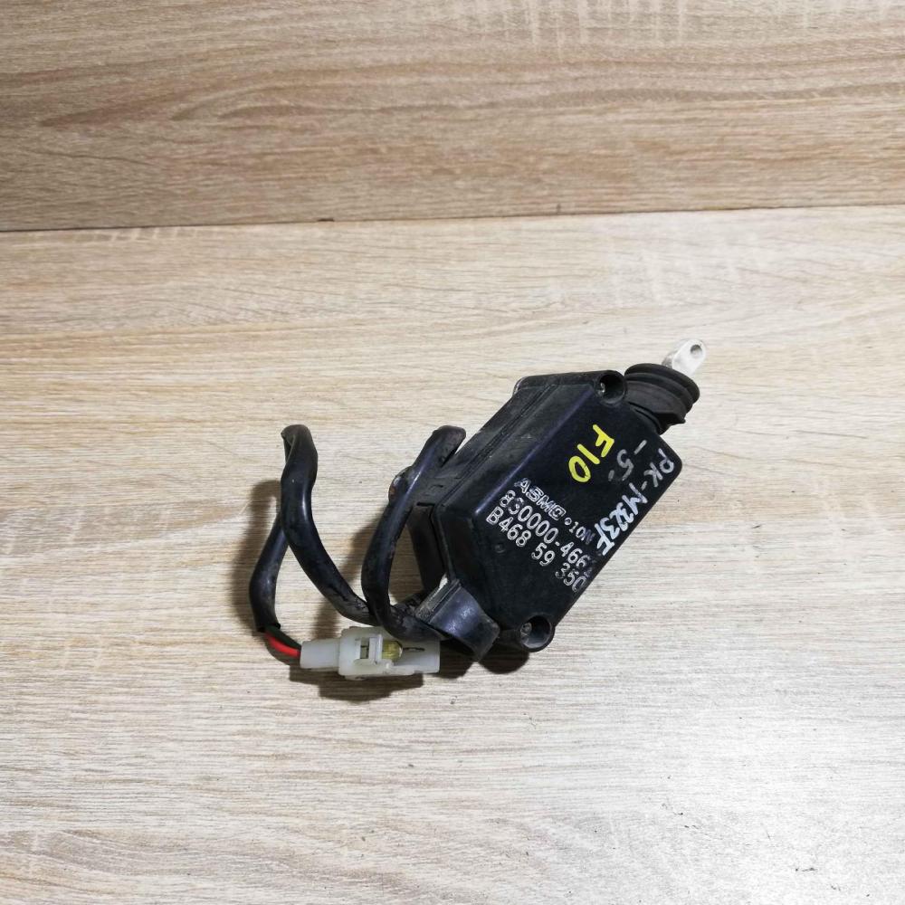 830000 4661   Central locking motor Mazda 323 F