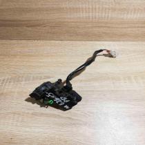 152800 7031   Front door lock Mazda 626