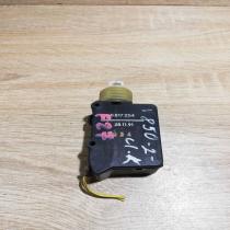 6817254   Fuel tank cap lock motor Volvo 850