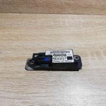 7700437301B 550759800  Airbag deployment crash/impact sensor Renault Scenic I