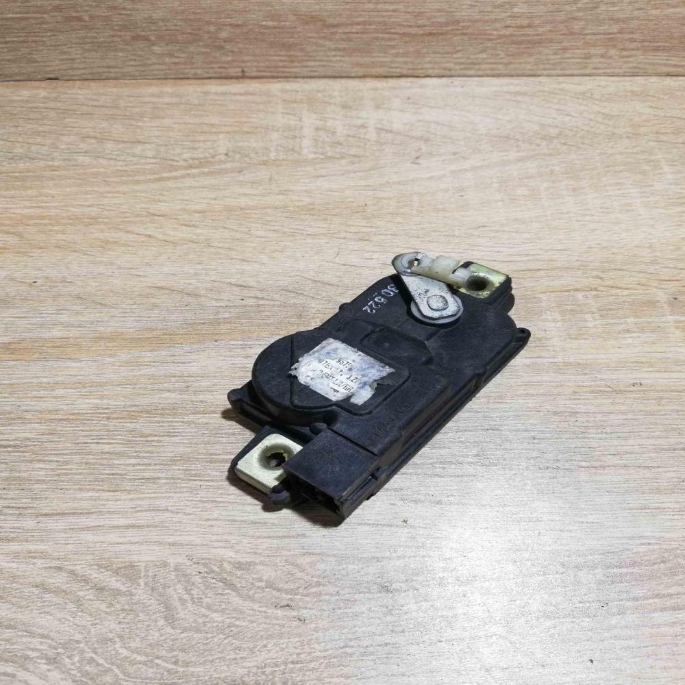 LANTRA 1 94   Central locking motor Hyundai Lantra I