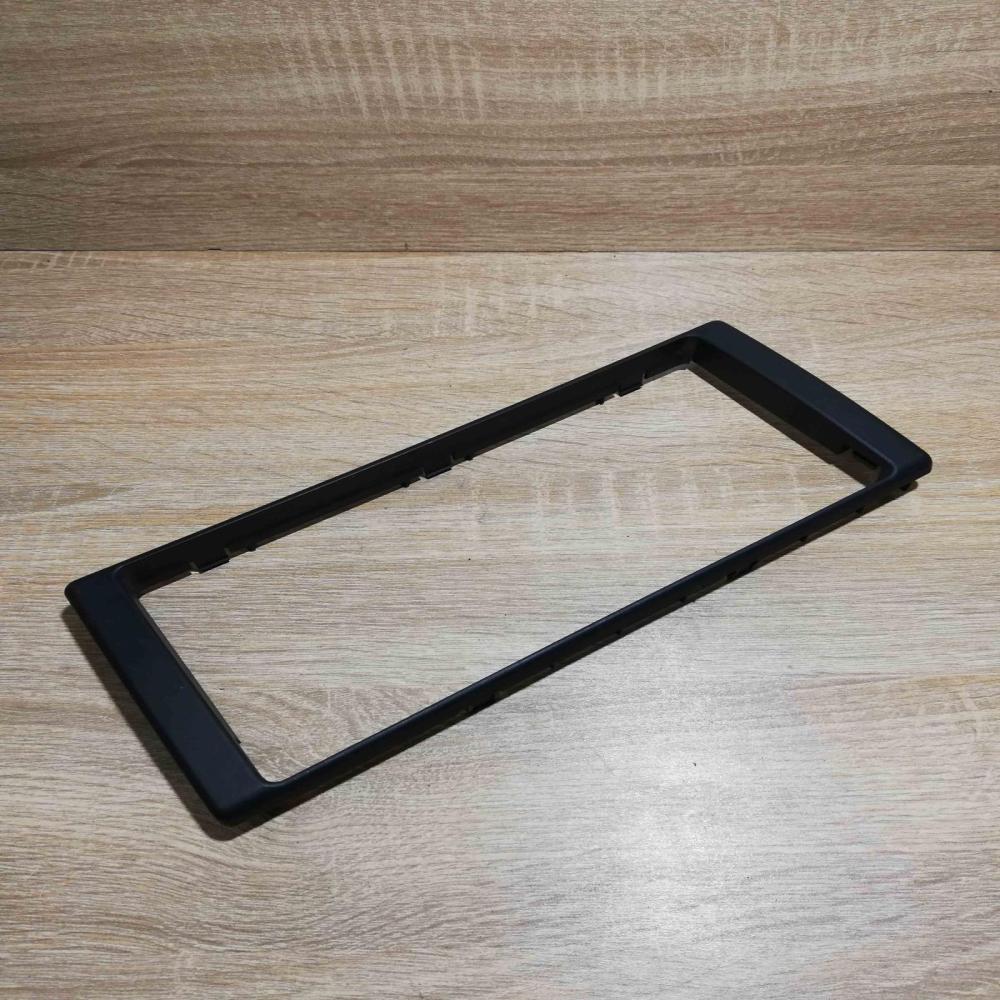 8385451   Radio/GPS head unit trim BMW 5 E39