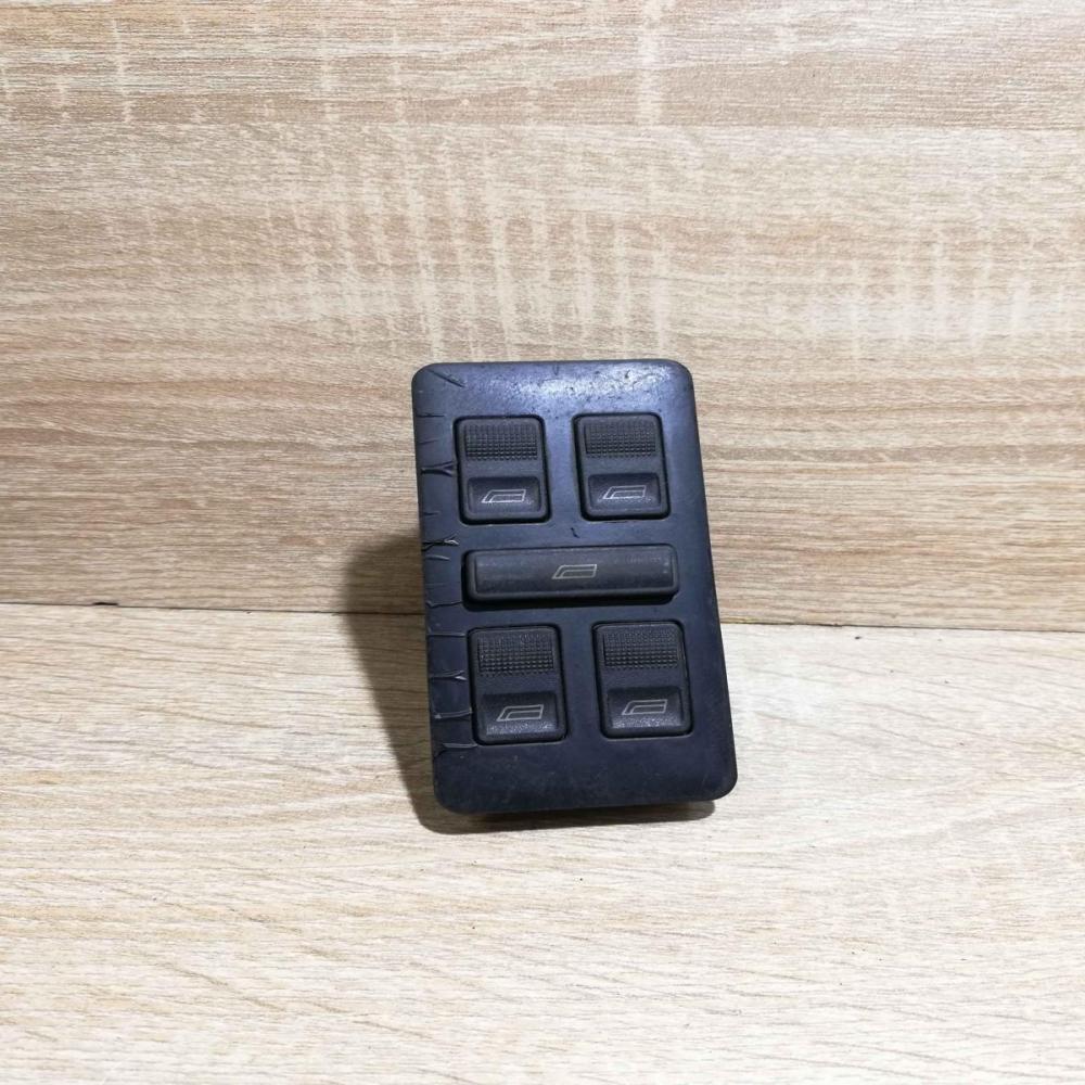 A0959515 4A0959521  Electric window control switch Audi 100 S4 C4