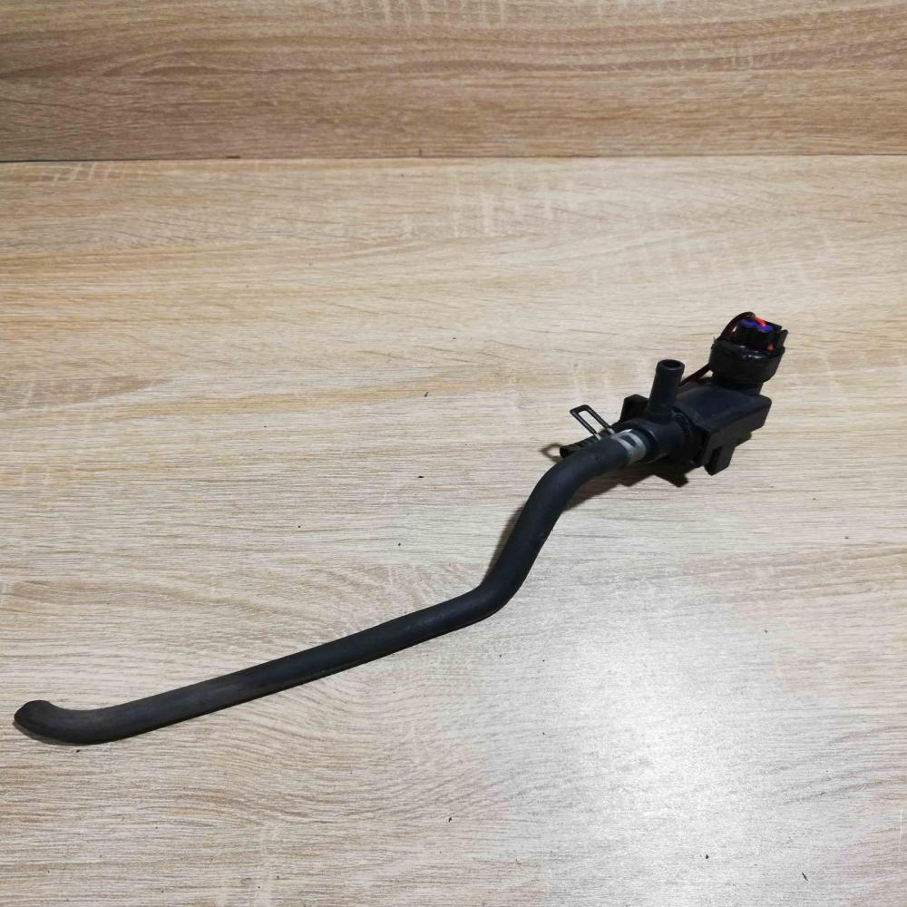 90910 12259   Valve vacuum Toyota Prius (XW20)