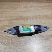 89834 47020 187900 0922 Unit Airbag deployment crash/impact sensor Toyota Prius