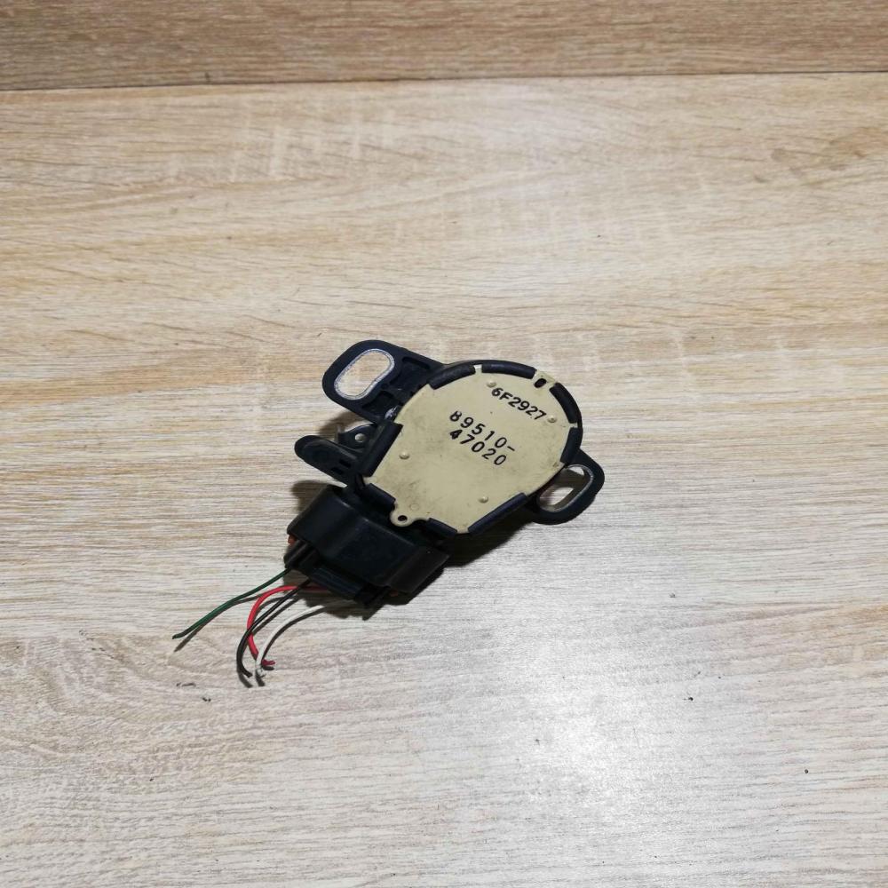 89510 47020   Brake pedal sensor switch Lexus RX 330 - 350 - 400H