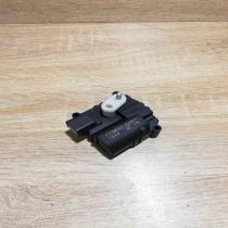 113800 2051 Unit  Air flap motor/actuator Toyota Avensis T250
