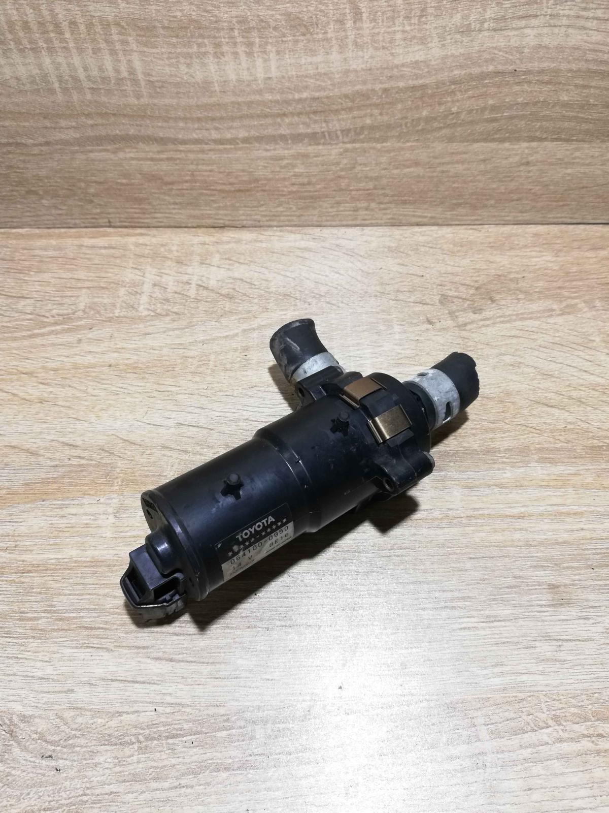 064100 0950   Electric auxiliary coolant/water pump Toyota Prius (XW20)