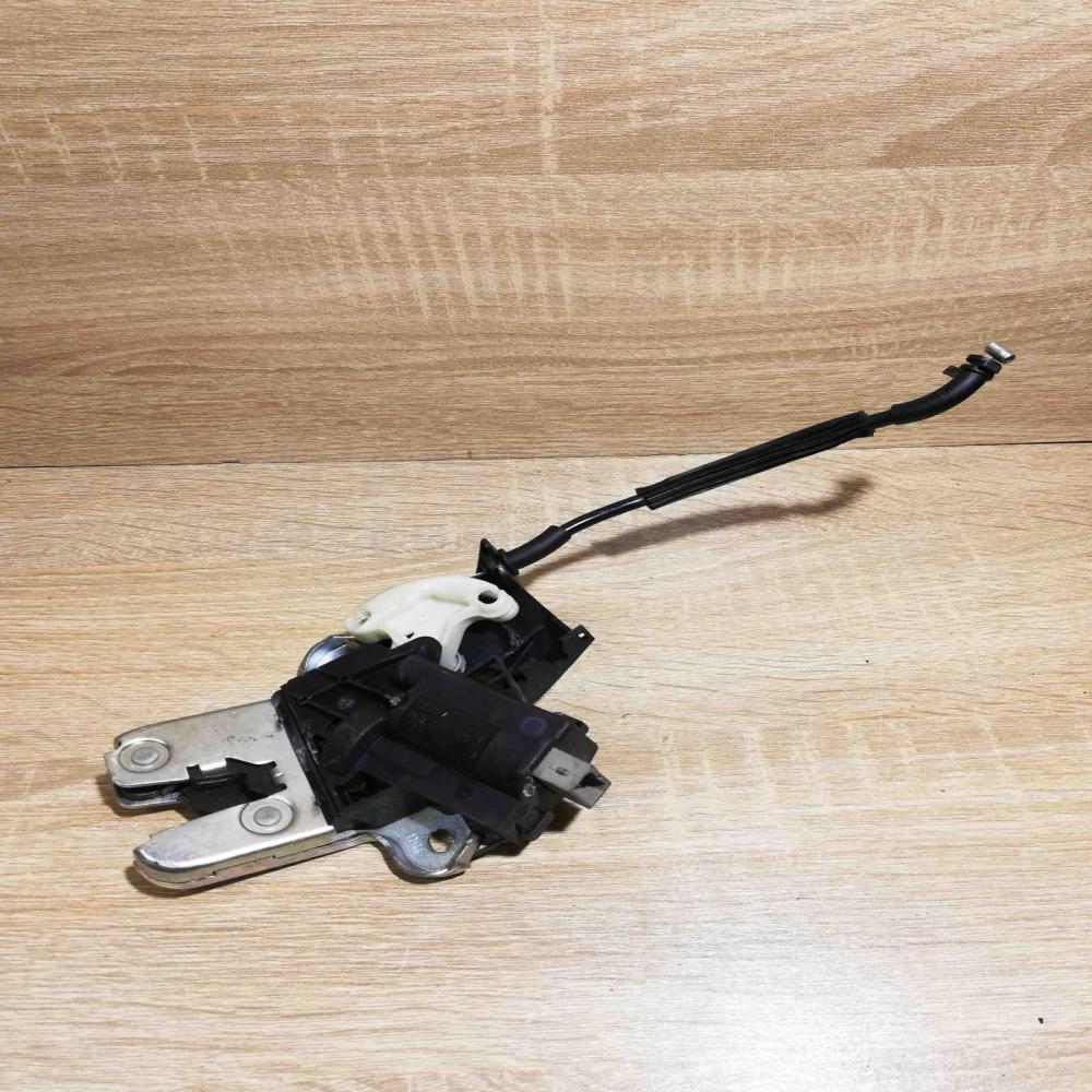 4F5827505D   Tailgate/trunk/boot lock/catch/latch Audi A6 S6 C6 4F