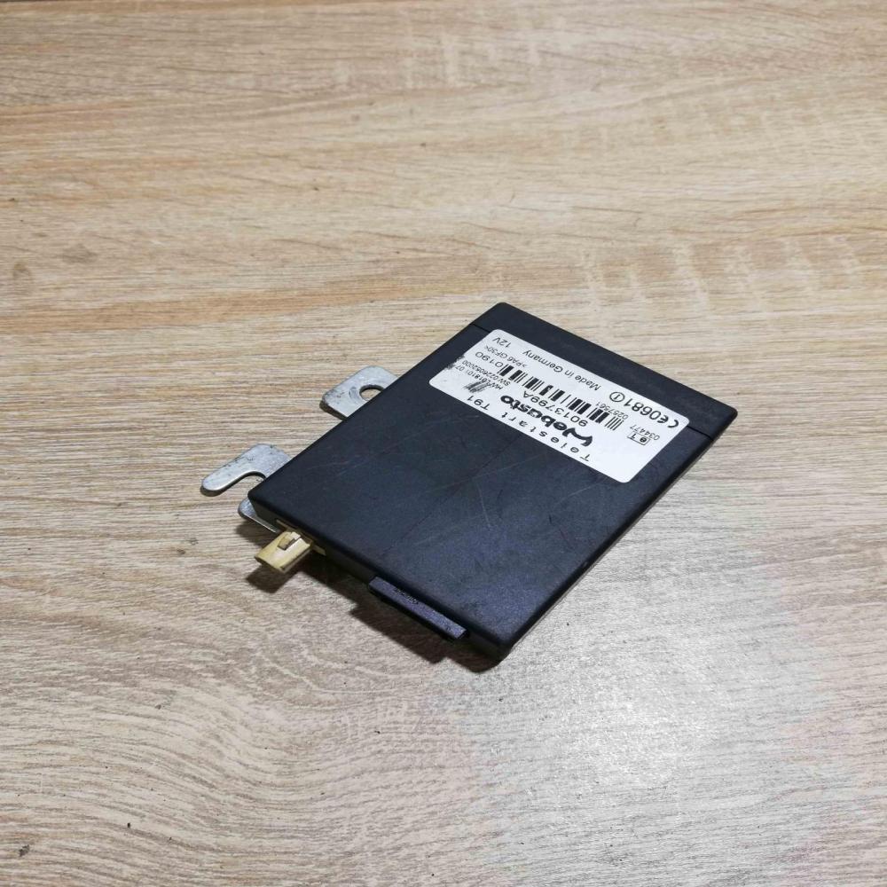 9013799A   Auxiliary heating control unit/module Audi A6 S6 C5 4B