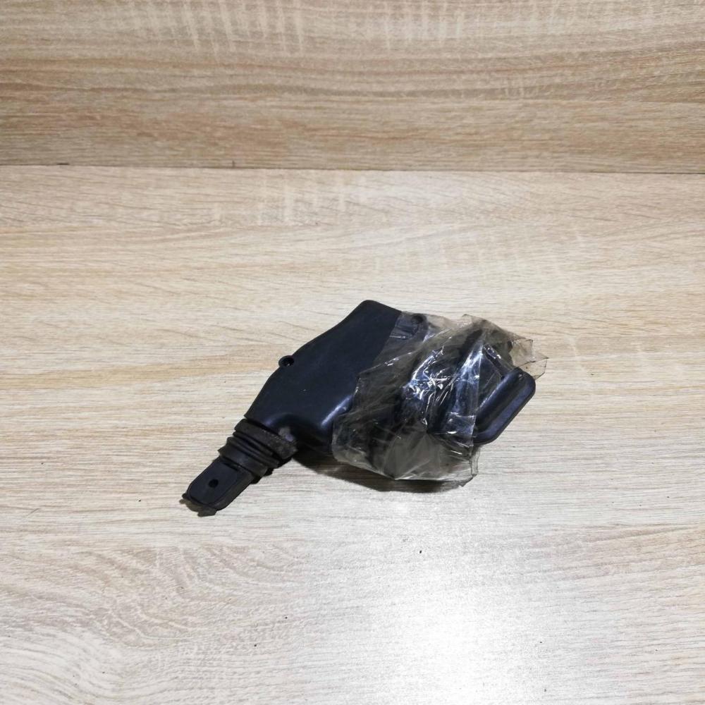 V740 lock motor   Central locking motor Volvo 740