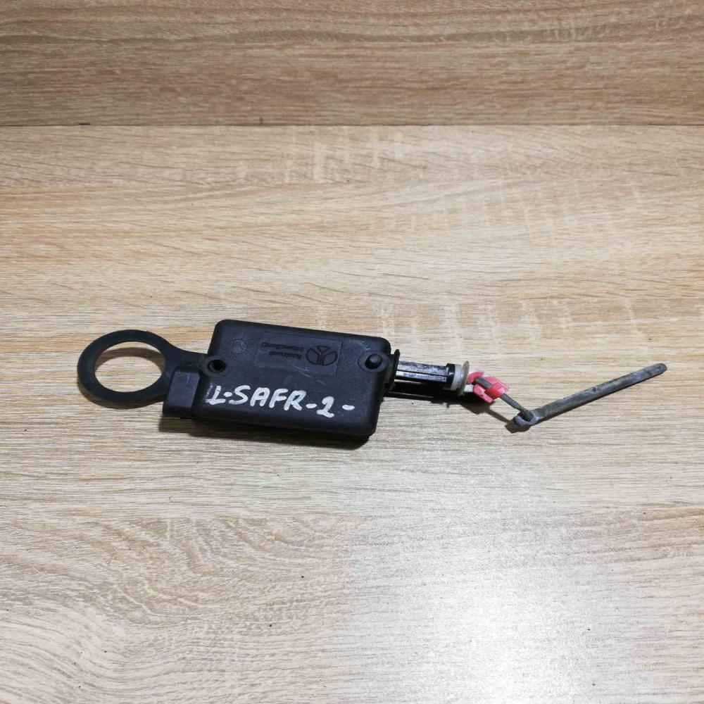 Safrane lock motor   Central locking motor Renault Safrane