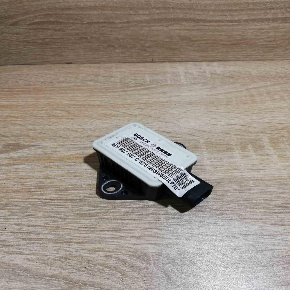 8E0907637C   ESP acceleration yaw rate sensor Audi A4 S4 B7 8E 8H