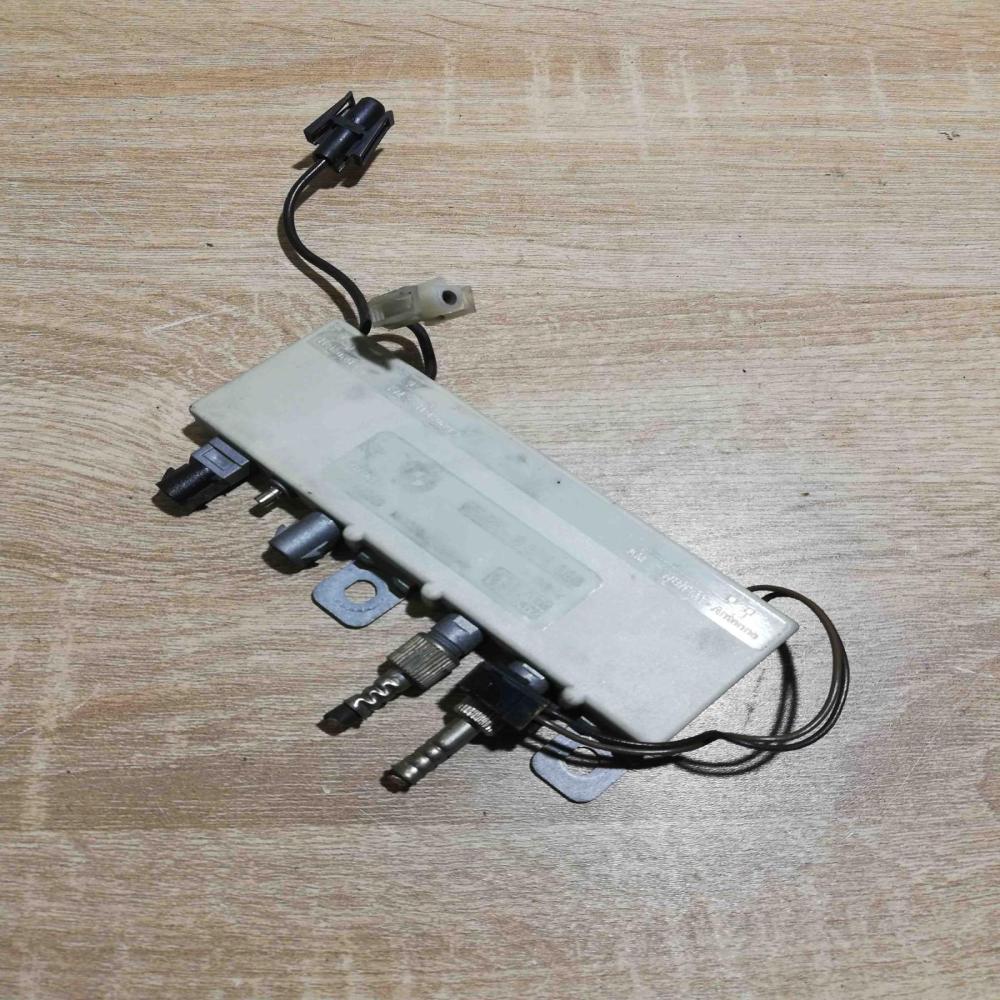 8378090   Aerial antenna amplifier BMW 5 E39