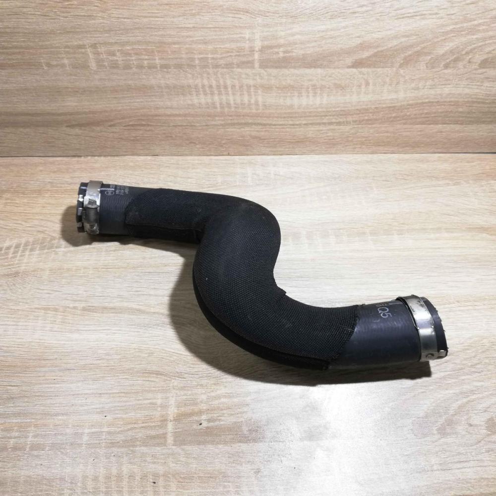 8R0145993A   Air intake hose/pipe Audi Q5 SQ5
