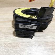 9GJ0182   Airbag slip ring squib (SRS ring) Toyota Auris 150