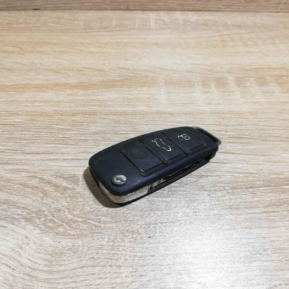 Original Key   Ignition key/card Audi Q5 SQ5