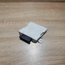 150696   Window wiper relay Toyota Corolla E120 E130